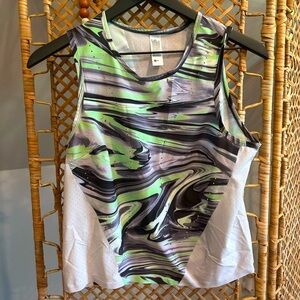 Lululemon tank printed swirl